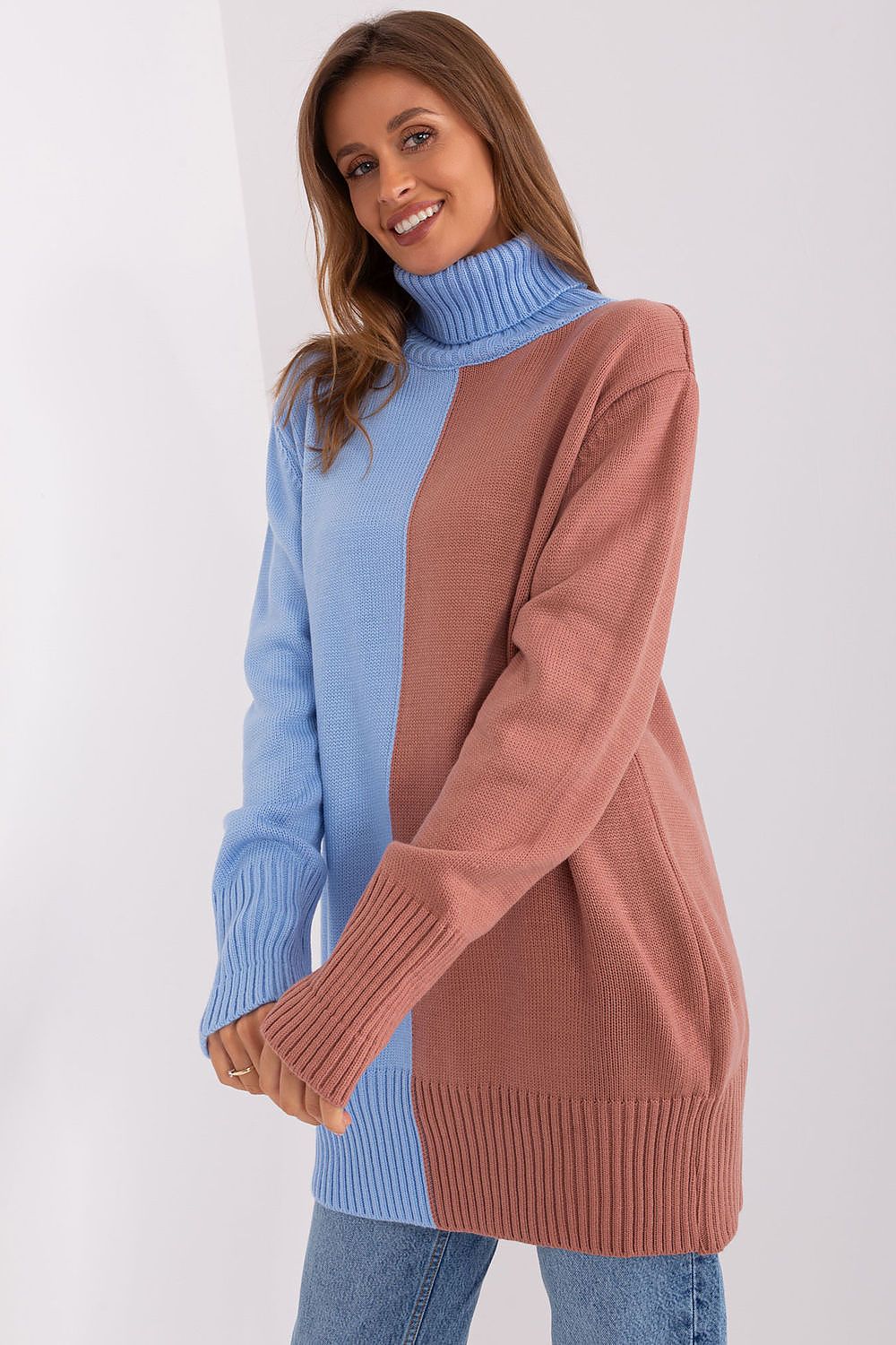 Elegant long sleeve two-tone sweater made from soft acrylic by Badu, perfect for adding warmth and sophistication to cold weather ensembles.