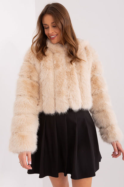 Stylish women's lightweight jacket with fur details by AT, ideal for a cosy yet fashionable look for autumn and winter, perfect for everyday wear.