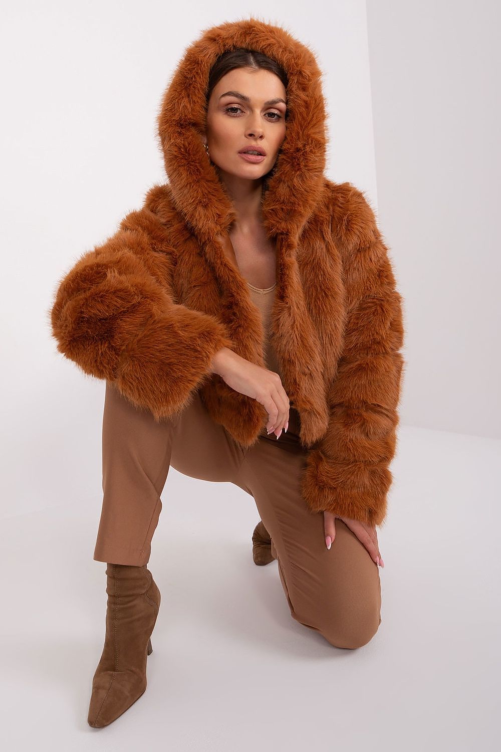 Elegant women's lightweight polyester transitional jacket by AT, featuring a luxurious fur design and hood for stylish fall and winter wear.