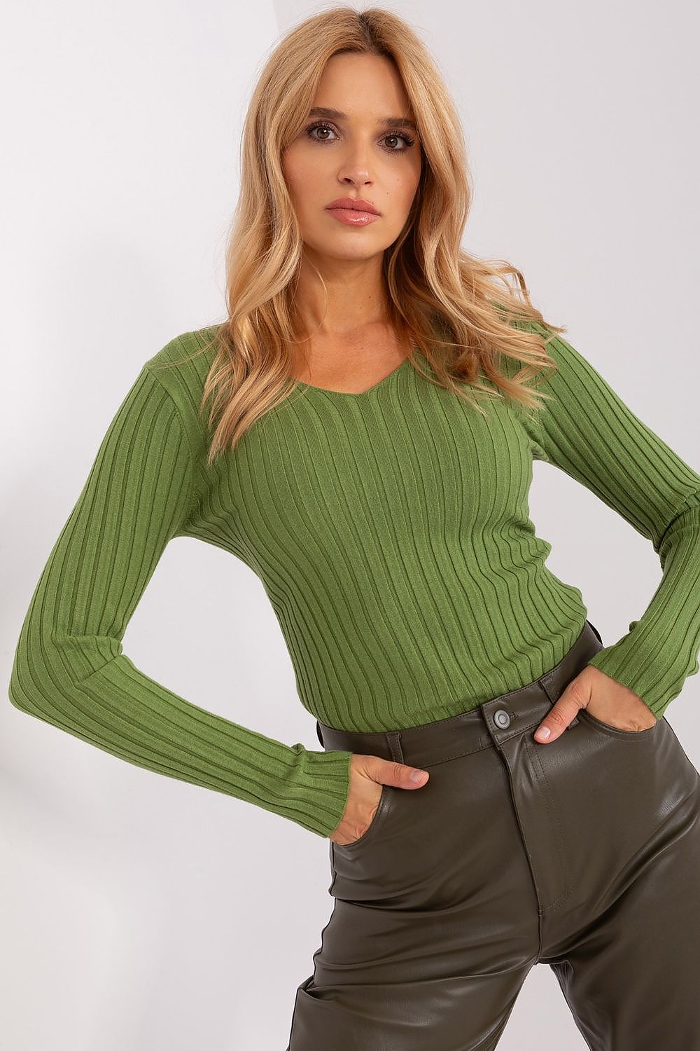 Luxury ribbed women's sweater in viscose blend from Factory Price, featuring a stylish long sleeve design ideal for casual everyday wear.