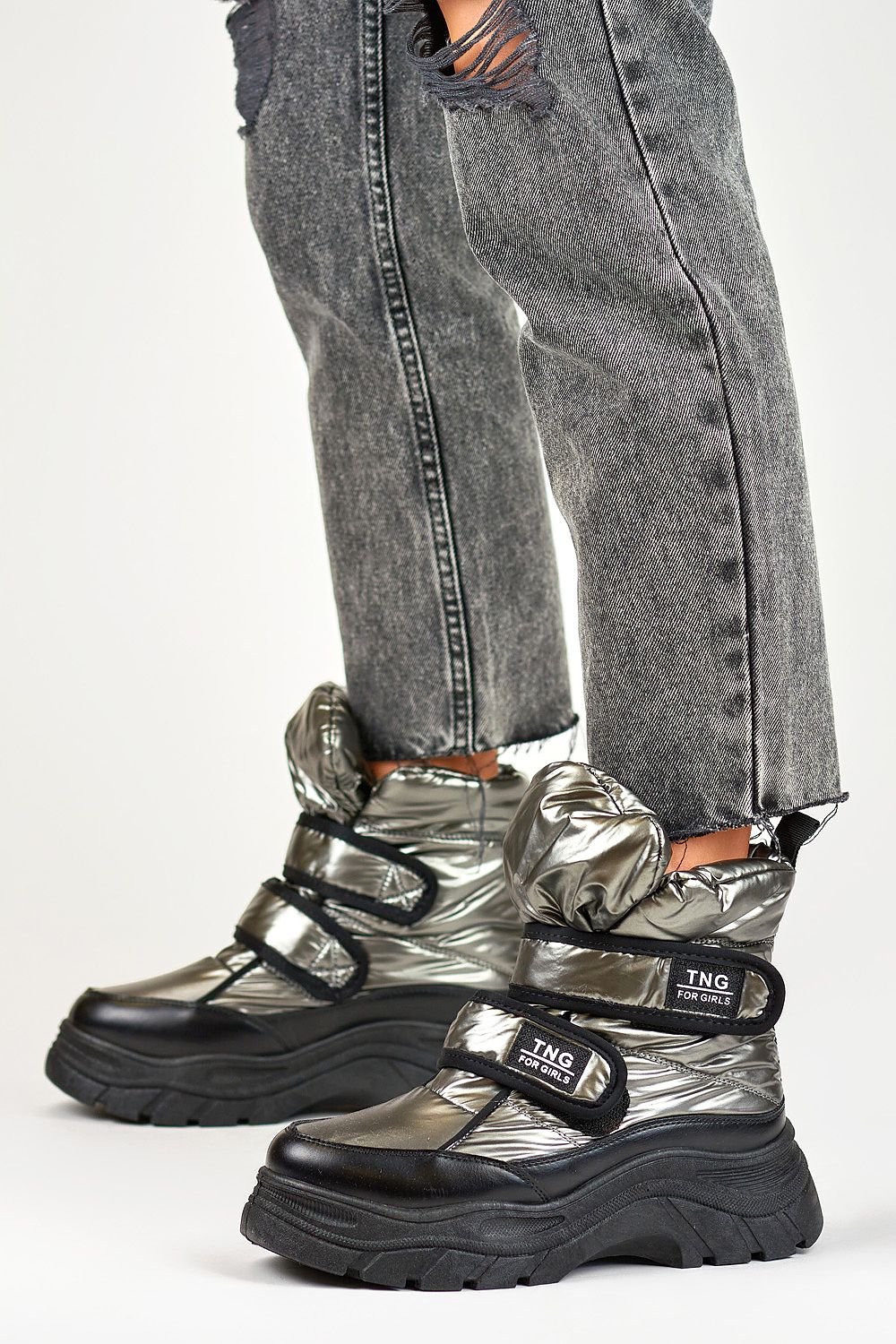 Elegant silver women's snow boots with black accents by PRIMO, featuring eco fur lining, 13 cm upper height, and a stylish 4.5 cm platform for fashionable winter footwear.