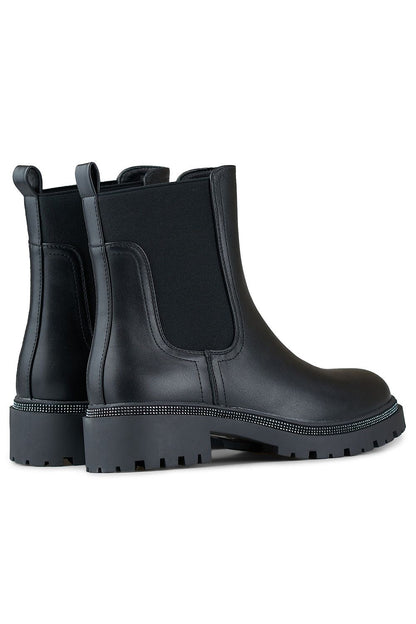 Versatile black PRIMO Jodhpur Boots ideal for both casual and formal outfits, designed for comfort and elegance.