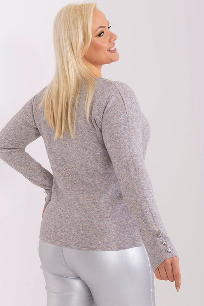 Sophisticated plus size women's sweater from Factory Price featuring long sleeves and a luxurious viscose blend.