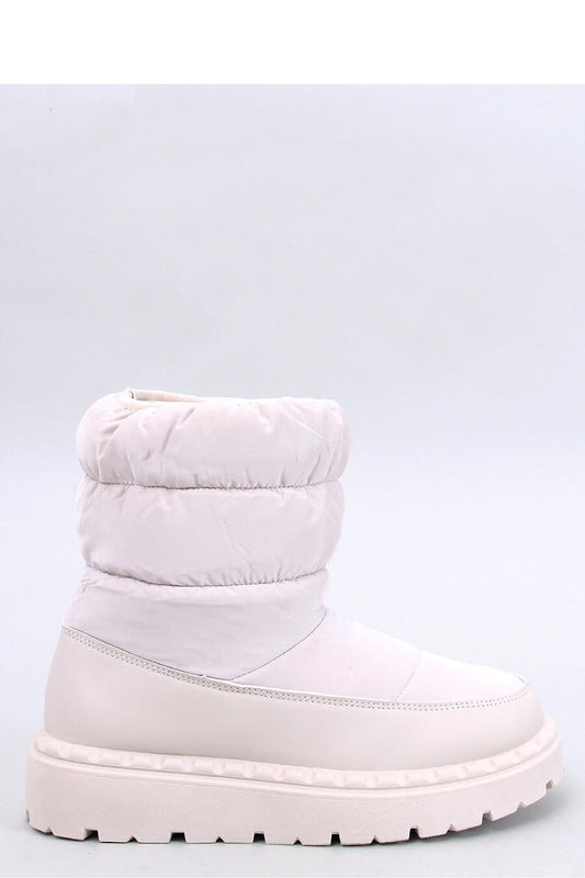 Inello Women's luxurious fur-insulated snow boots crafted from ecological leather and Orthalion fabric, featuring a stylish platform design.