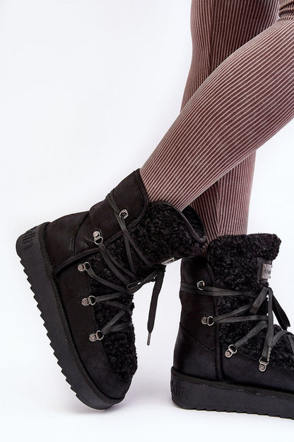 Chic slip-on design of women's insulated snow boots from Step In Style, combining luxury vegan materials with practicality for winter adventures.