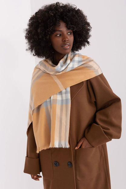 Elegant 190 cm long plaid scarf from AT, showcasing vibrant colors, ideal for versatile winter outfits.