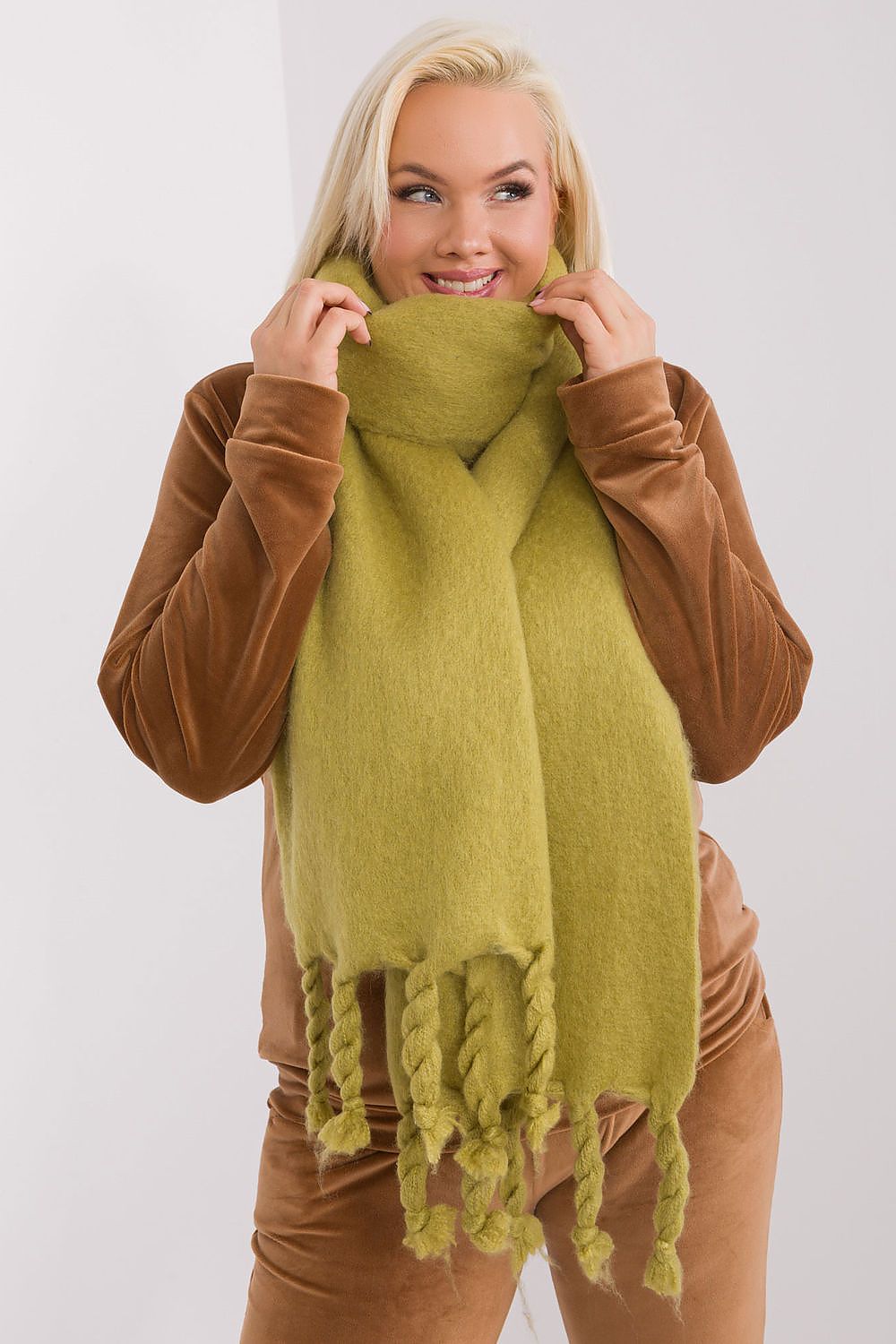 Luxury 100% Polyester Long Scarf by AT displaying elegant tassels, ideal for fall and winter styling.
