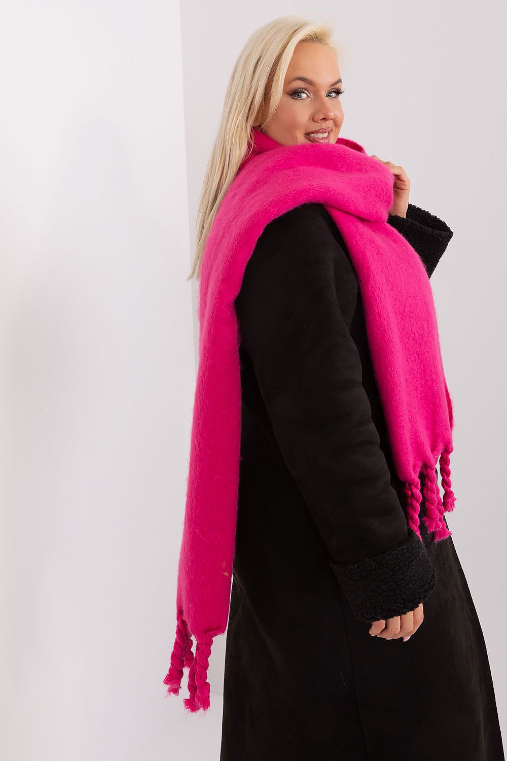 Elegant long polyester scarf with tassels by AT, ideal for adding warmth and style to your winter wardrobe.