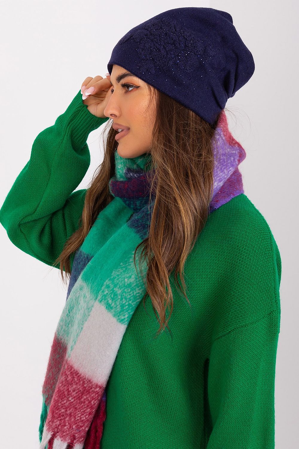 Stylish winter beanie for women featuring a luxurious cashmere blend and decorative rhinestones, brought to you by AT.