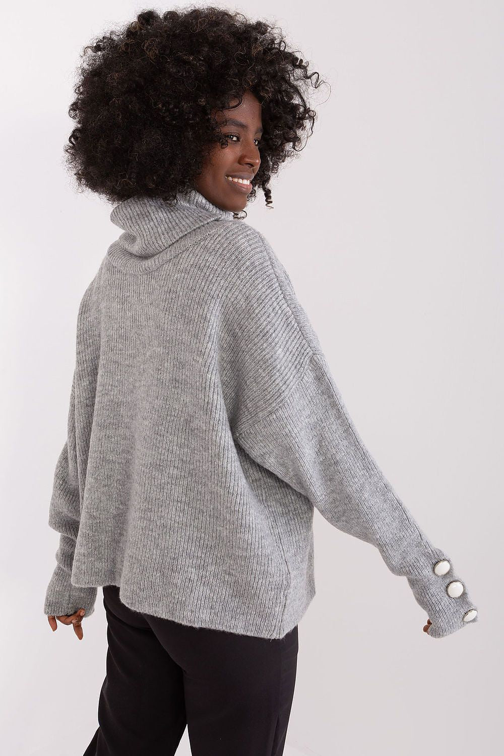 Chic outfit ideas featuring Badu's elegant long sleeve turtleneck sweater, perfect for both work and casual occasions.