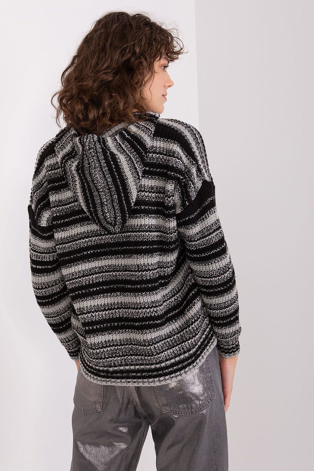 Elegant women's stylish striped hooded cardigan with zipper, crafted by Badu, showcasing a luxurious acrylic and wool blend for warmth and comfort.
