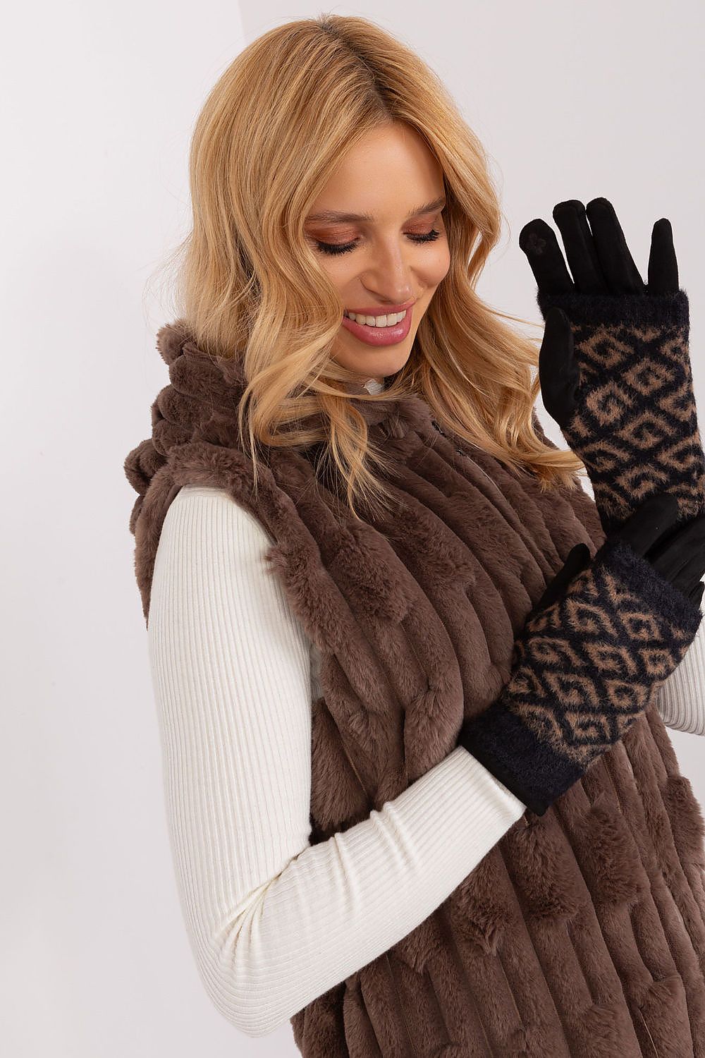 Stylish insulated gloves by AT for women, showcasing a chic embroidered floral pattern and touchscreen capabilities.