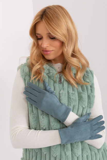 Luxury women's gloves by AT, showcasing an intricate flower embroidery for effortless touchscreen functionality.