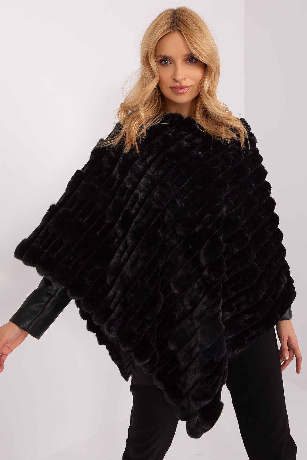 Luxurious casual poncho by AT showcasing varied texture and premium polyester, perfect for versatile wear.