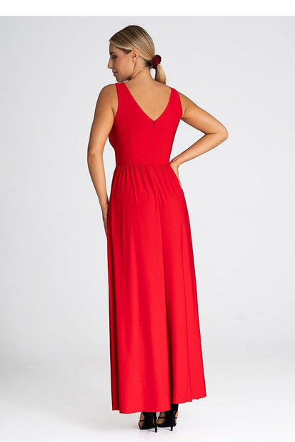 Elegant Figl V-Neck Maxi Dress featuring a striking front slit, perfect for formal occasions or evening wear.