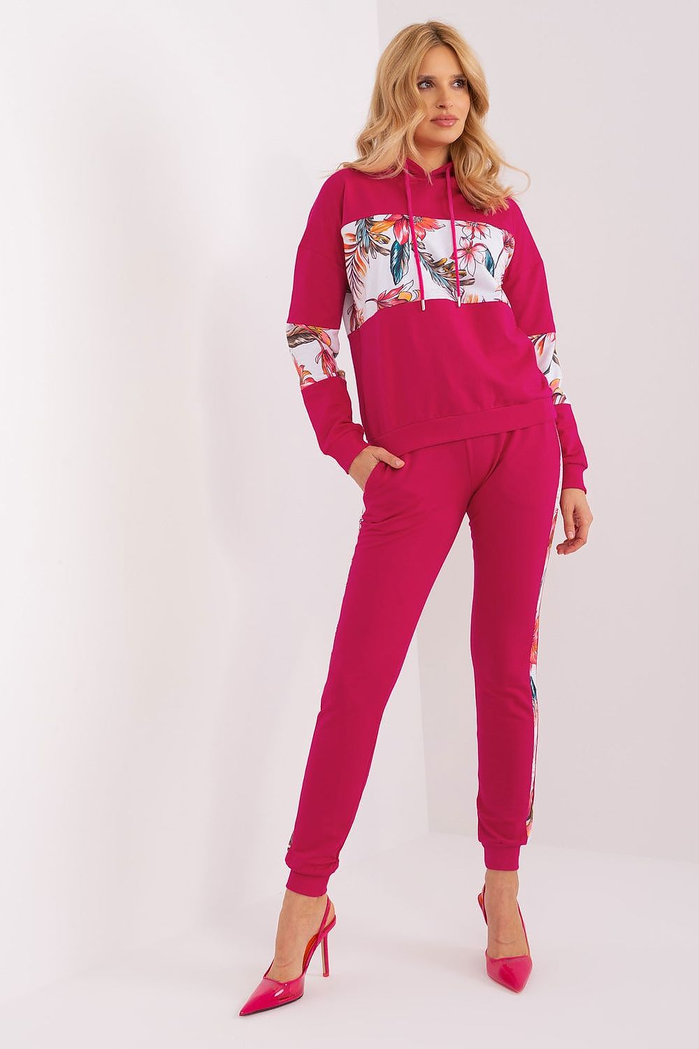 Sophisticated cotton hoodie with floral details, designed for stylish women by Relevance, perfect for casual outings.