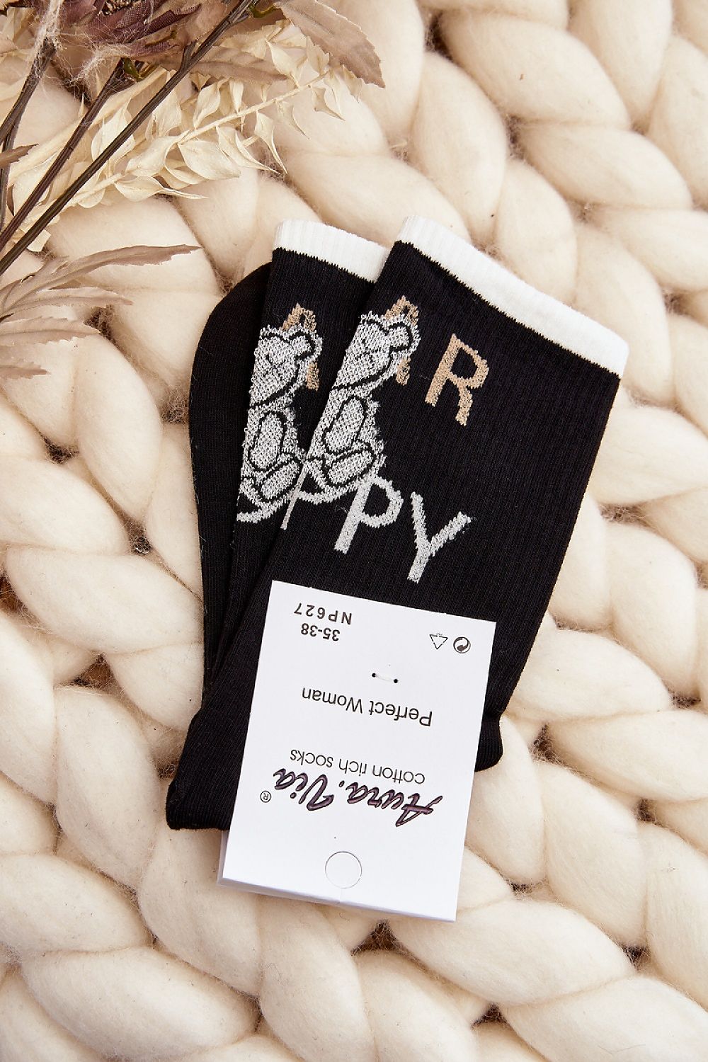 Luxurious women's ankle socks from Step in Style featuring a charming teddy bear design, perfect for colder days.