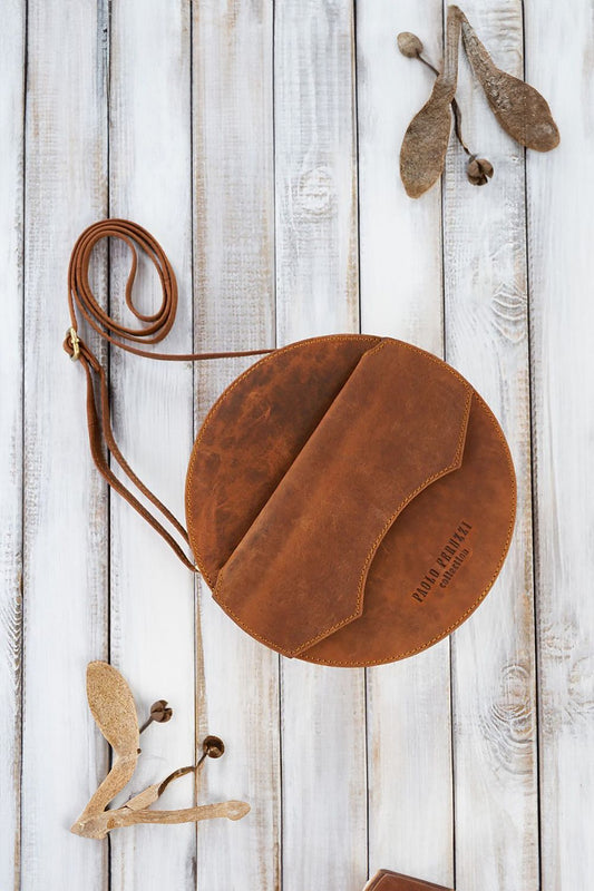 Galanter Vintage Style 22cm Aged Natural Leather Handbag showcasing its elegant design and adjustable leather strap.