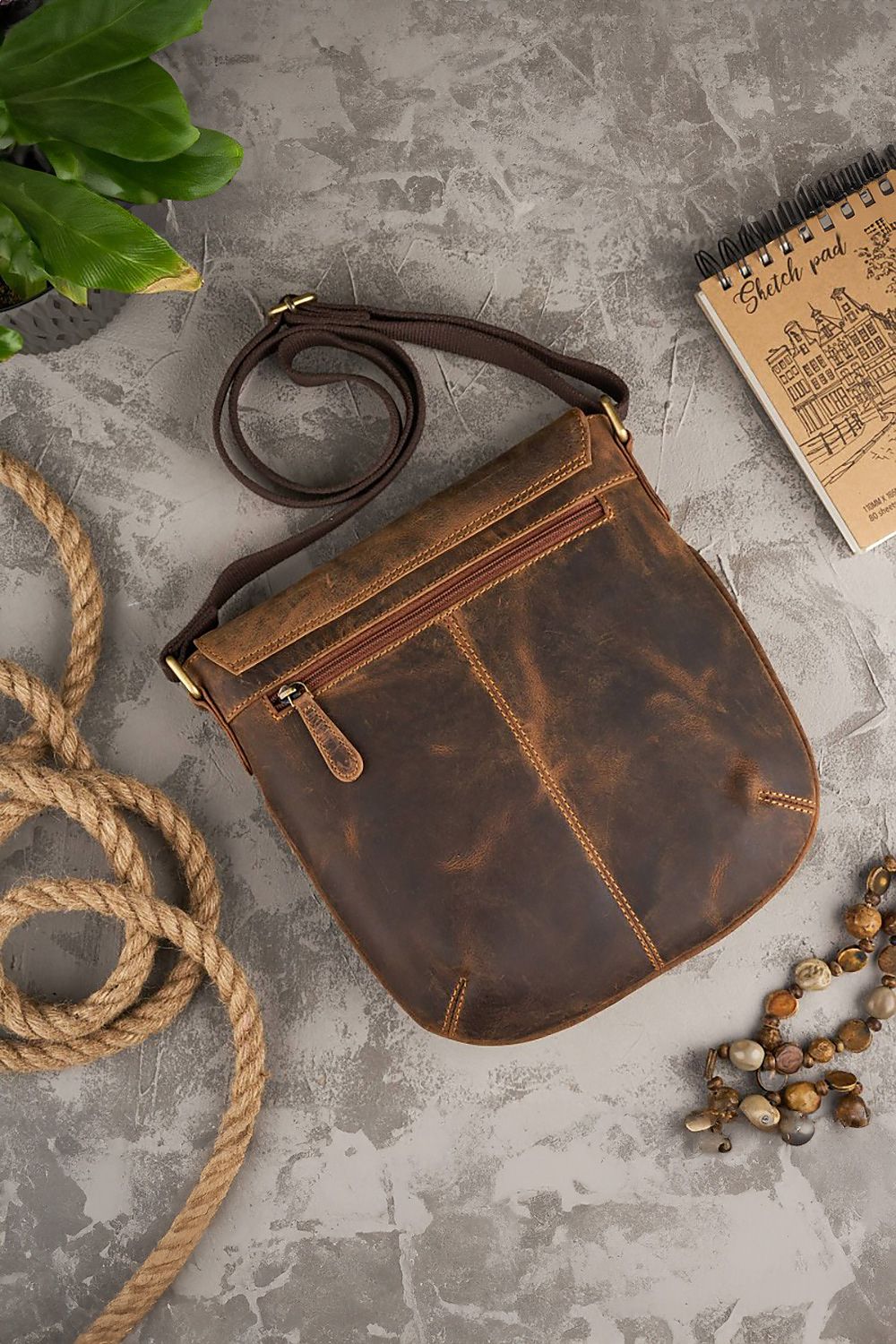 Interior view of Galanter Natural Aged Leather Bag T-61, highlighting the spacious zippered compartment and elegant design, perfect for the sophisticated user.