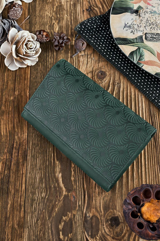 Luxury Galanter IN57 women's leather wallet featuring a geometric embossed pattern, ideal for stylish everyday use and equipped with RFID protection.