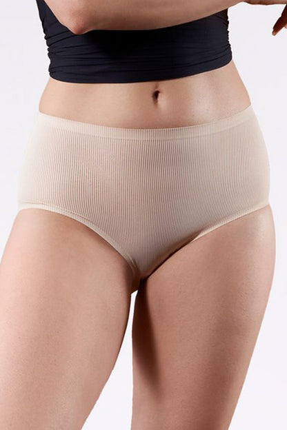 Julimex Avia Maxi High-Waisted Panties showcasing luxurious soft fabric and breathable design, perfect for everyday elegance.