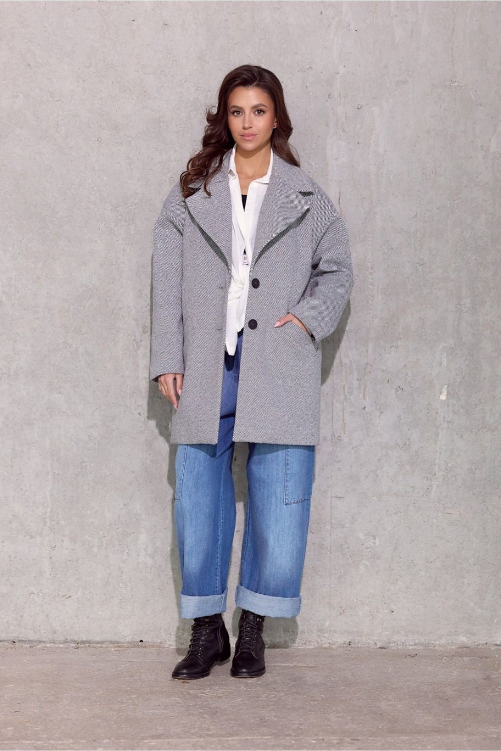 Roco Fashion Betty Oversized Short Coat with Decorative Lapels and Quilted Lining, showcasing a chic and elegant design for modern styling.