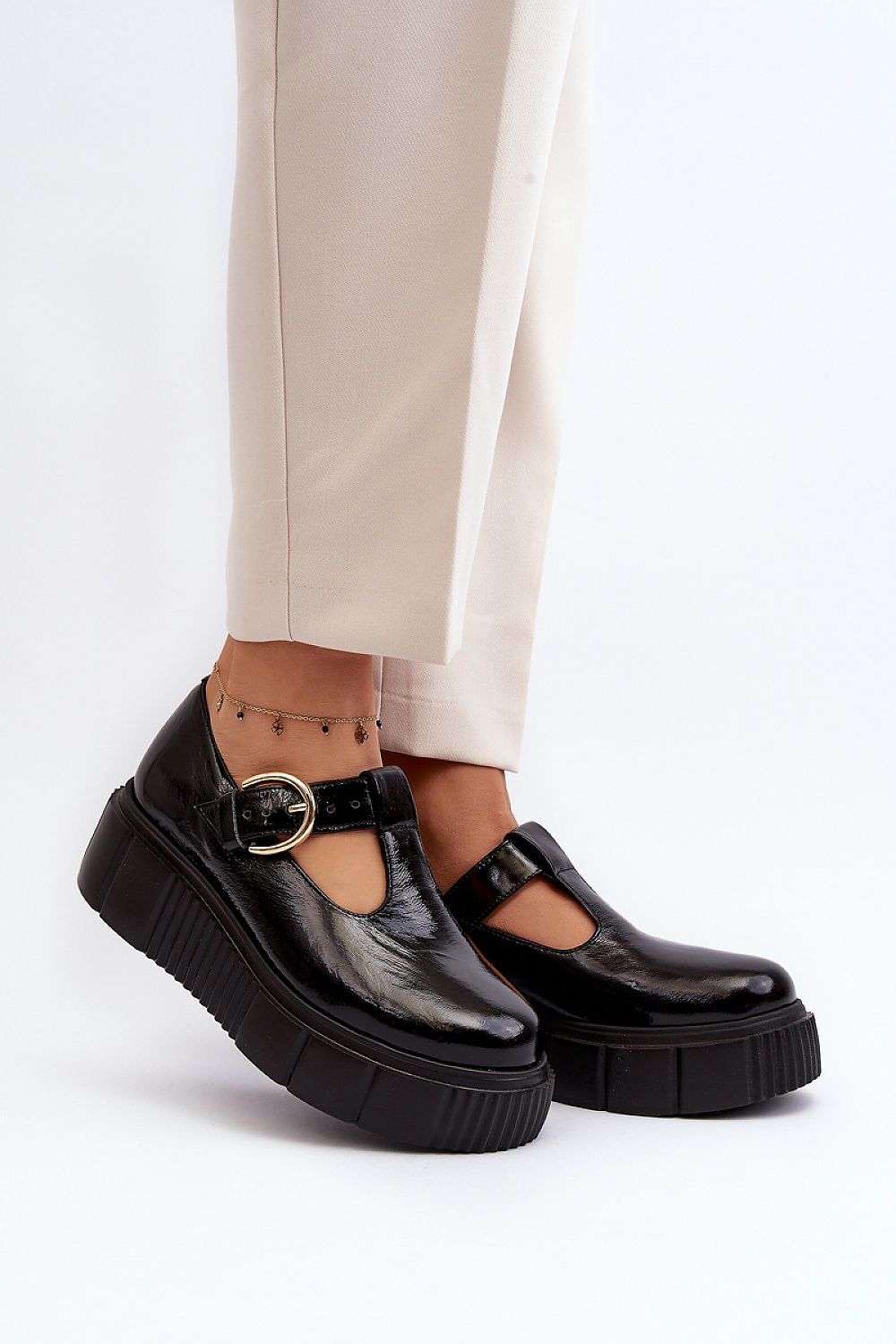 Luxury women's low half-boots in natural leather by Step in Style, featuring an adjustable side buckle and a stylish 5cm platform, perfect for elegant casual wear.