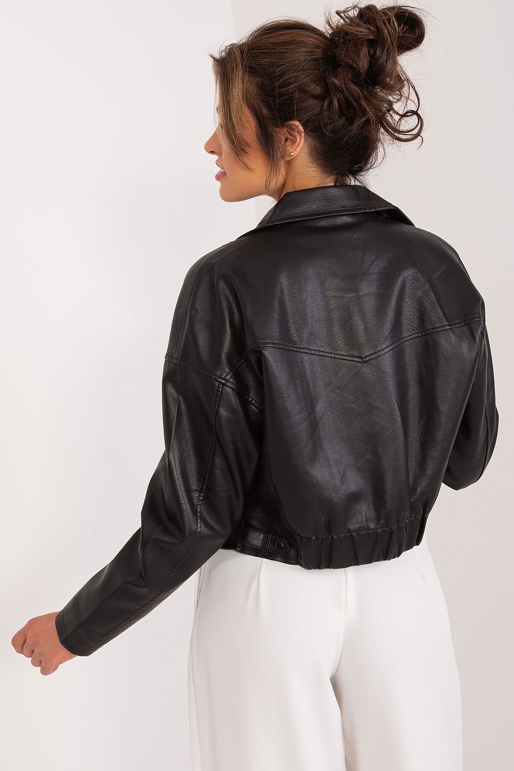 Sophisticated short Ramon jacket by MBM made from sustainable ecological leather, perfect for stylish layering in the warmer months.