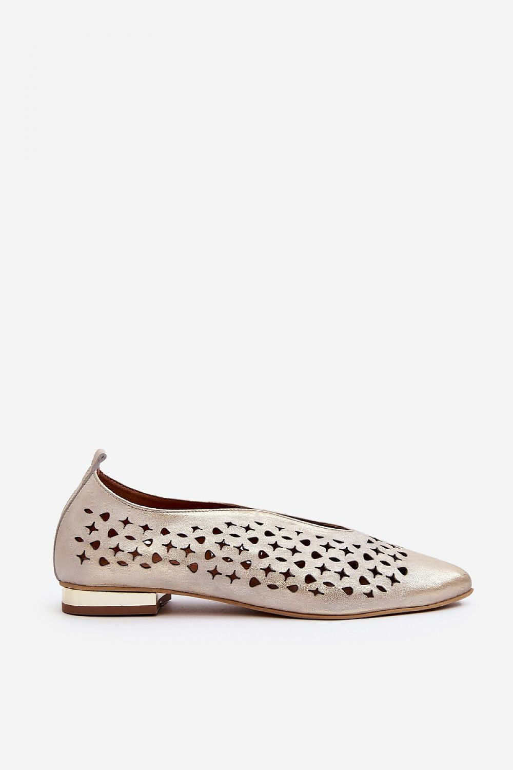 Close-up of the refined openwork upper on elegant women's ballerina flats made from natural leather by Step in Style.