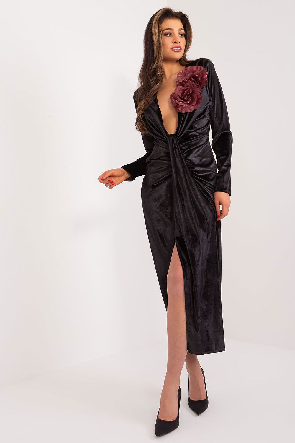 Luxury velour evening dress by Lakerta with shoulder pads and detachable flowers, perfect for elegant occasions.