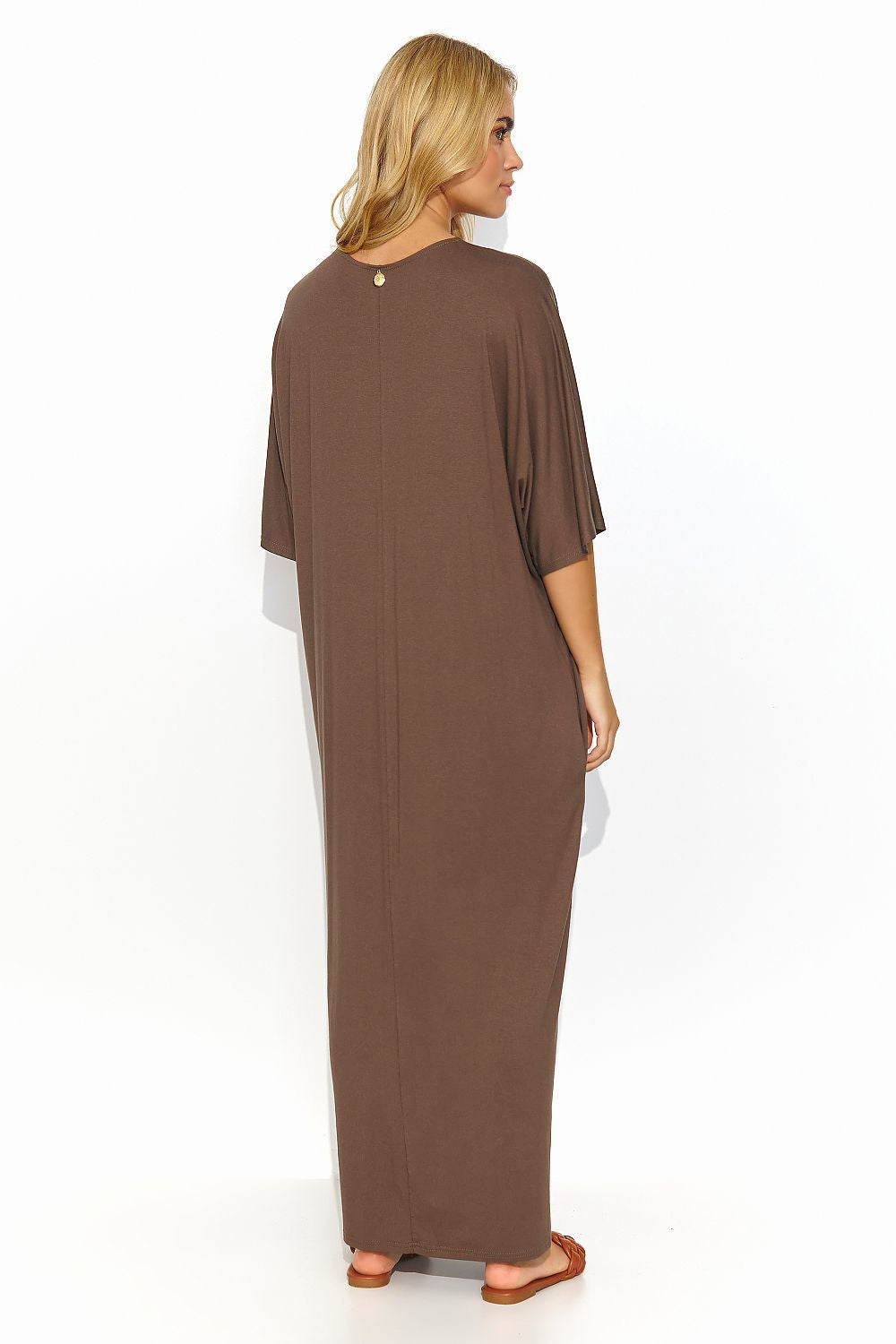 Back view of an elegantly designed Makadamia long dress in rich brown, featuring a V neckline and elegant short sleeves, perfect for luxurious summer fashion.