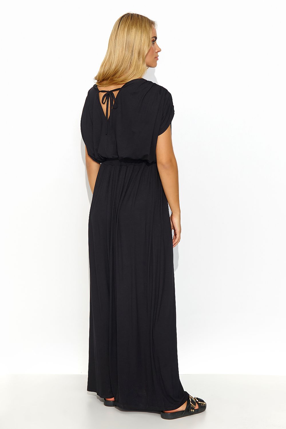 Beautiful Makadamia long lightweight knit daydress in black, with a back tie detail and feminine draping, ideal for adding sophistication to summer gatherings.