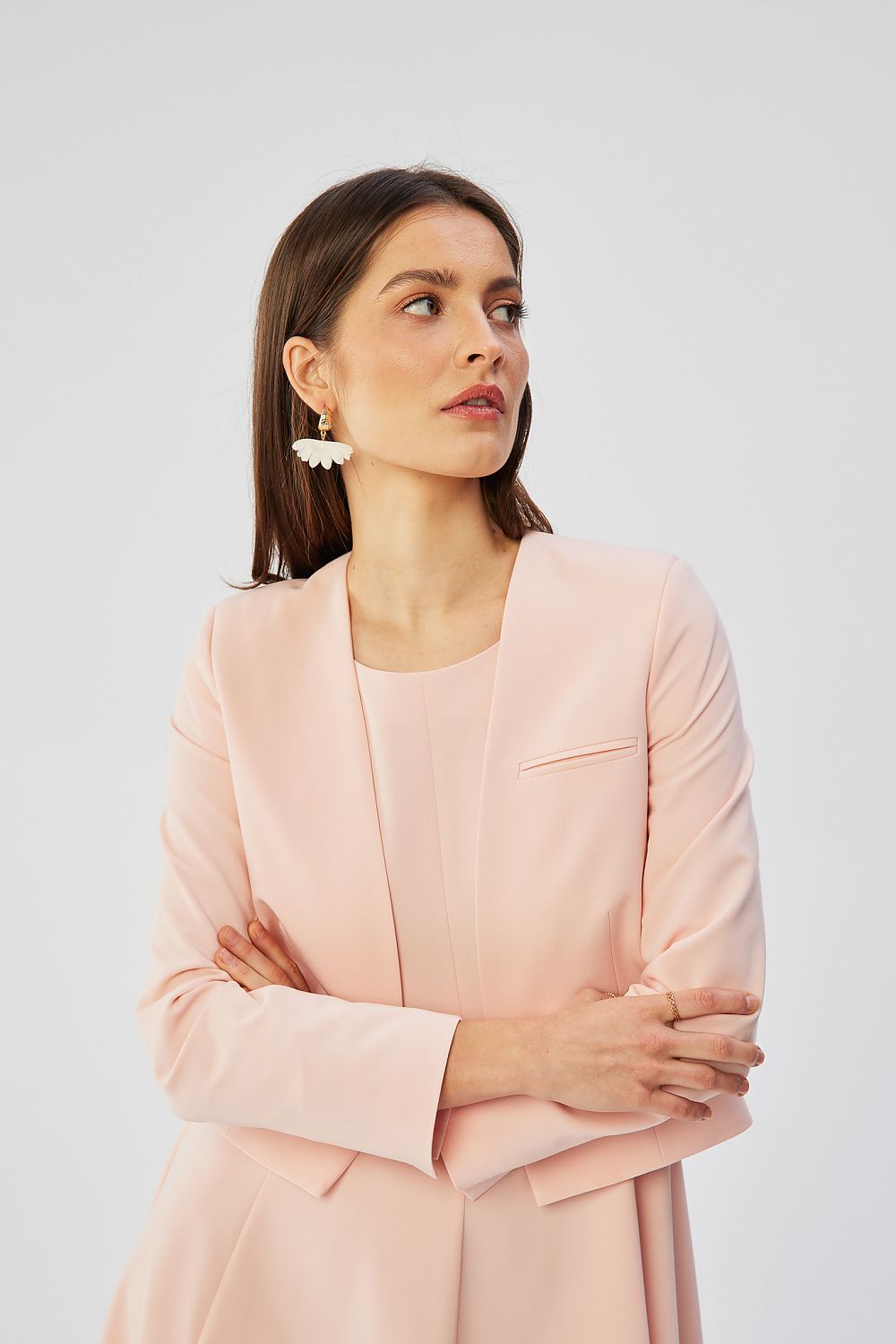 Stylove women's short jacket in elegant casual chic style, featuring a modern collarless design and imitation pocket for a luxurious casual look.