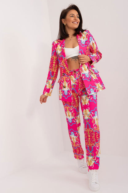 Elegant women's 2-piece suit set by Italy Moda featuring a stylish long-sleeved jacket and high waist pants, designed for sophistication and comfort.