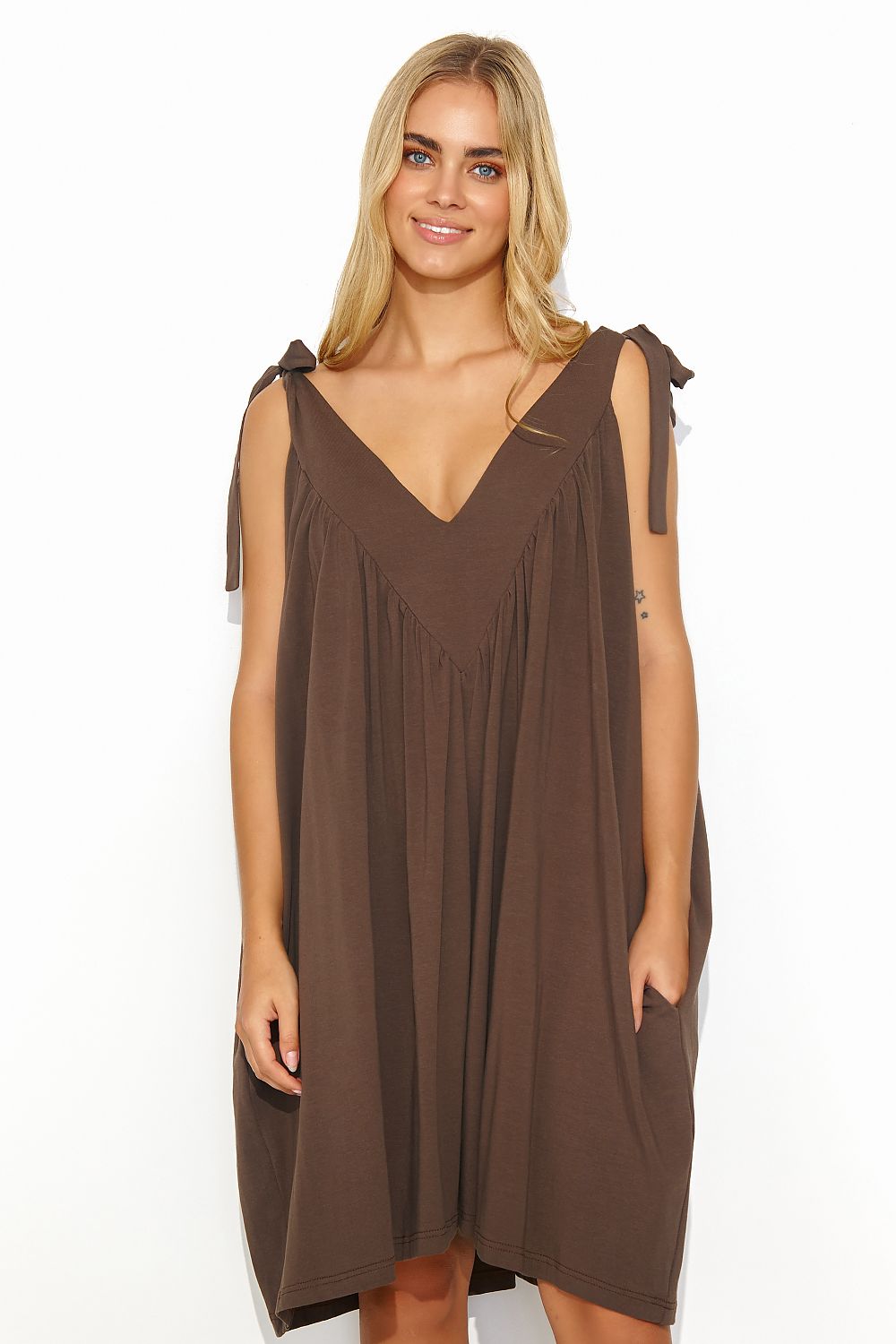 Elegant lightweight summer maxi dress by Makadamia with tied straps and deep V-neck, showcasing feminine charm and comfort.