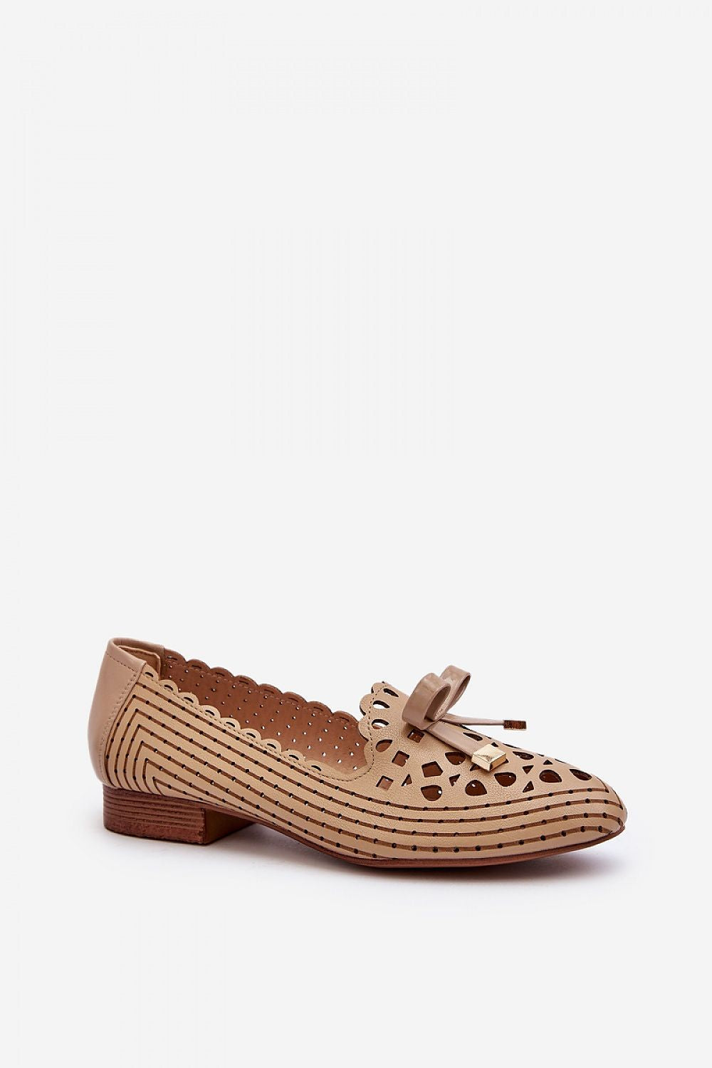 Stylish Jezzi Eco Leather Ballerina Flats featuring a chic bow detail, ideal for adding a touch of sophistication to any outfit, by Step in Style.