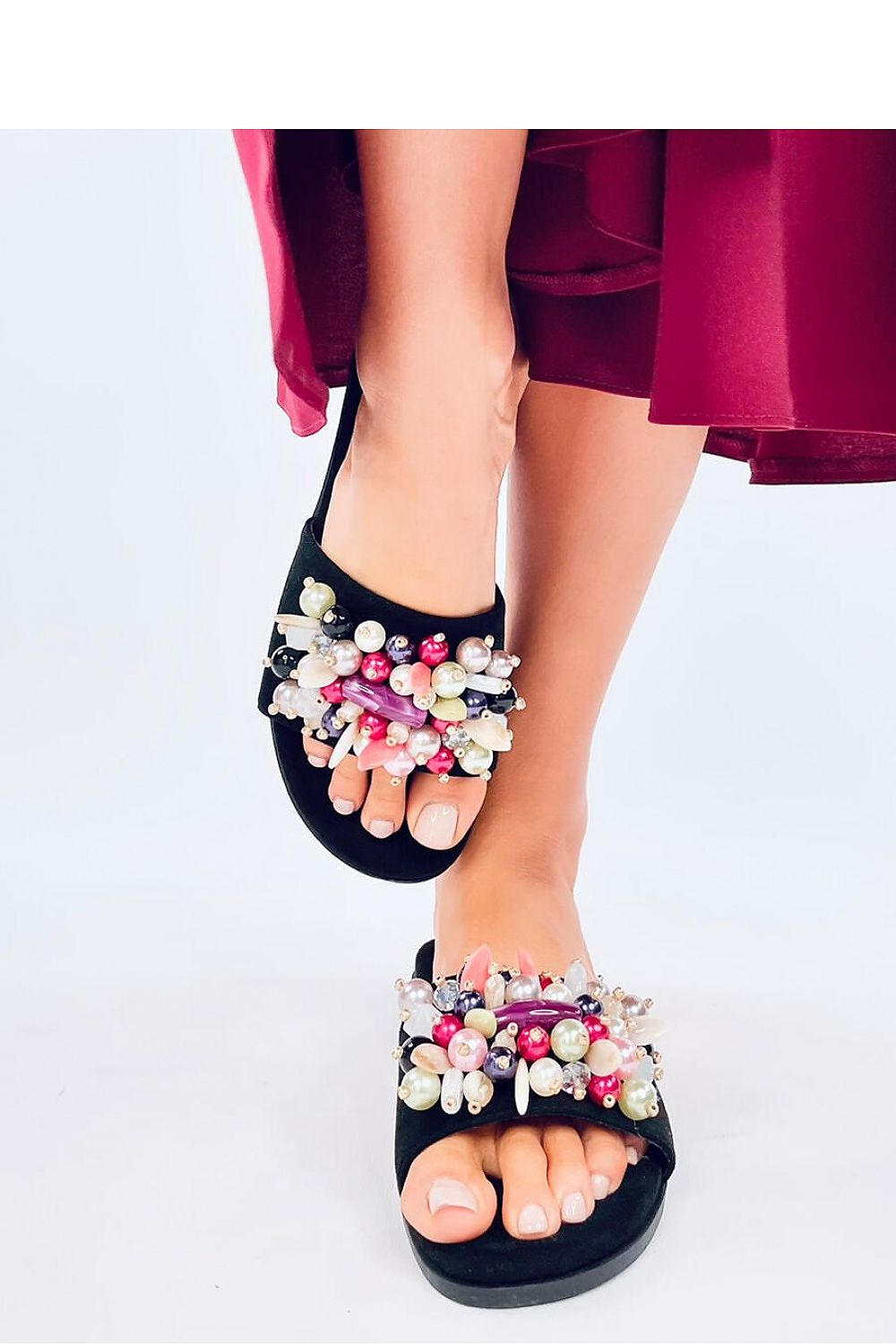 Inello luxurious eco-friendly suede women's flip-flops featuring vibrant stone accents, perfect for stylish summer outings.