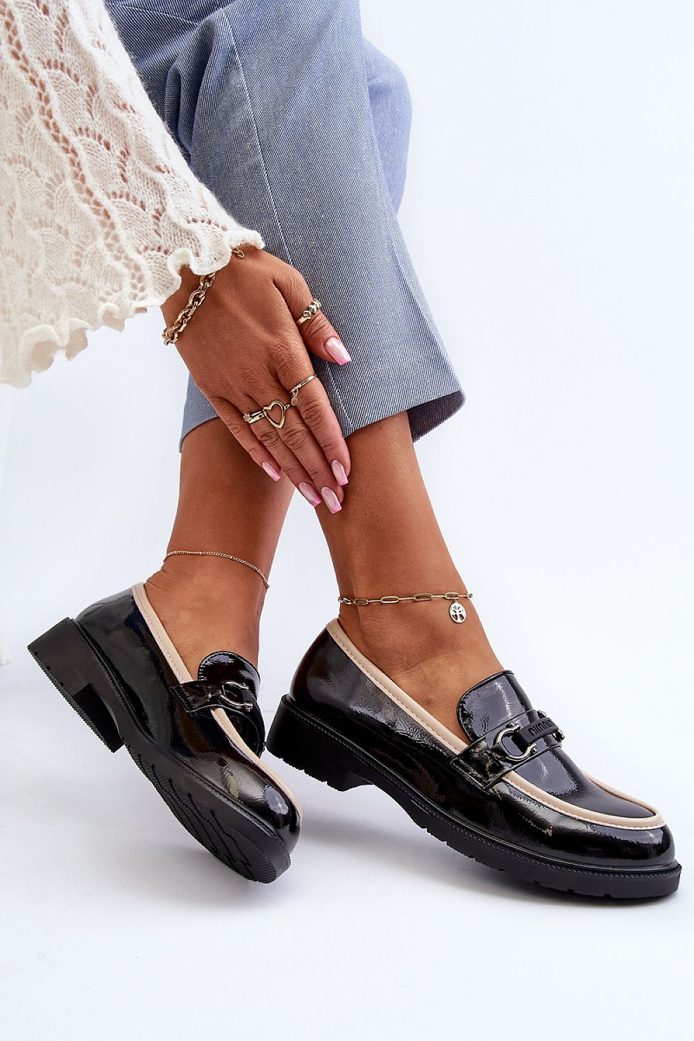 Elegant S.Barski half shoes crafted from artificial leather, featuring a 5.5 cm upper and a stylish 3.5 cm heel. Perfect for versatile spring styling by Step in style.