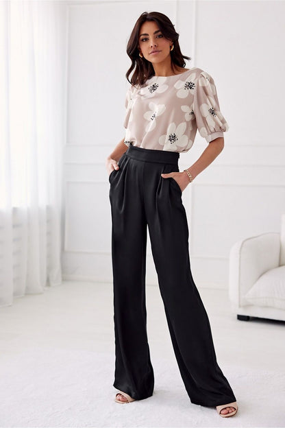 Roco Fashion Elsa Satin Wide-Leg Trousers featuring side pockets and a modern, fashionable wide-leg fit.