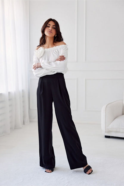 Elegant display of Roco Fashion’s Alaya Women's Trousers, showcasing the luxurious polyester fabric and sophisticated style.