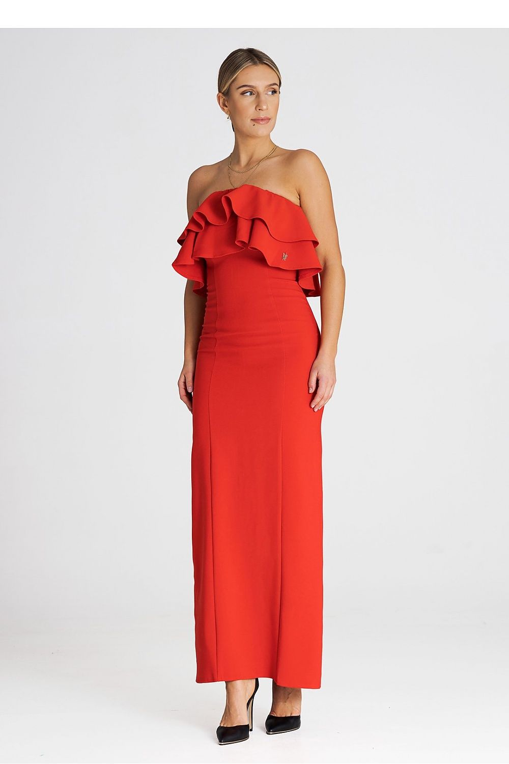 Stylish Figl maxi dress in flowing design with a sophisticated double ruffle neckline, perfect for formal gatherings.