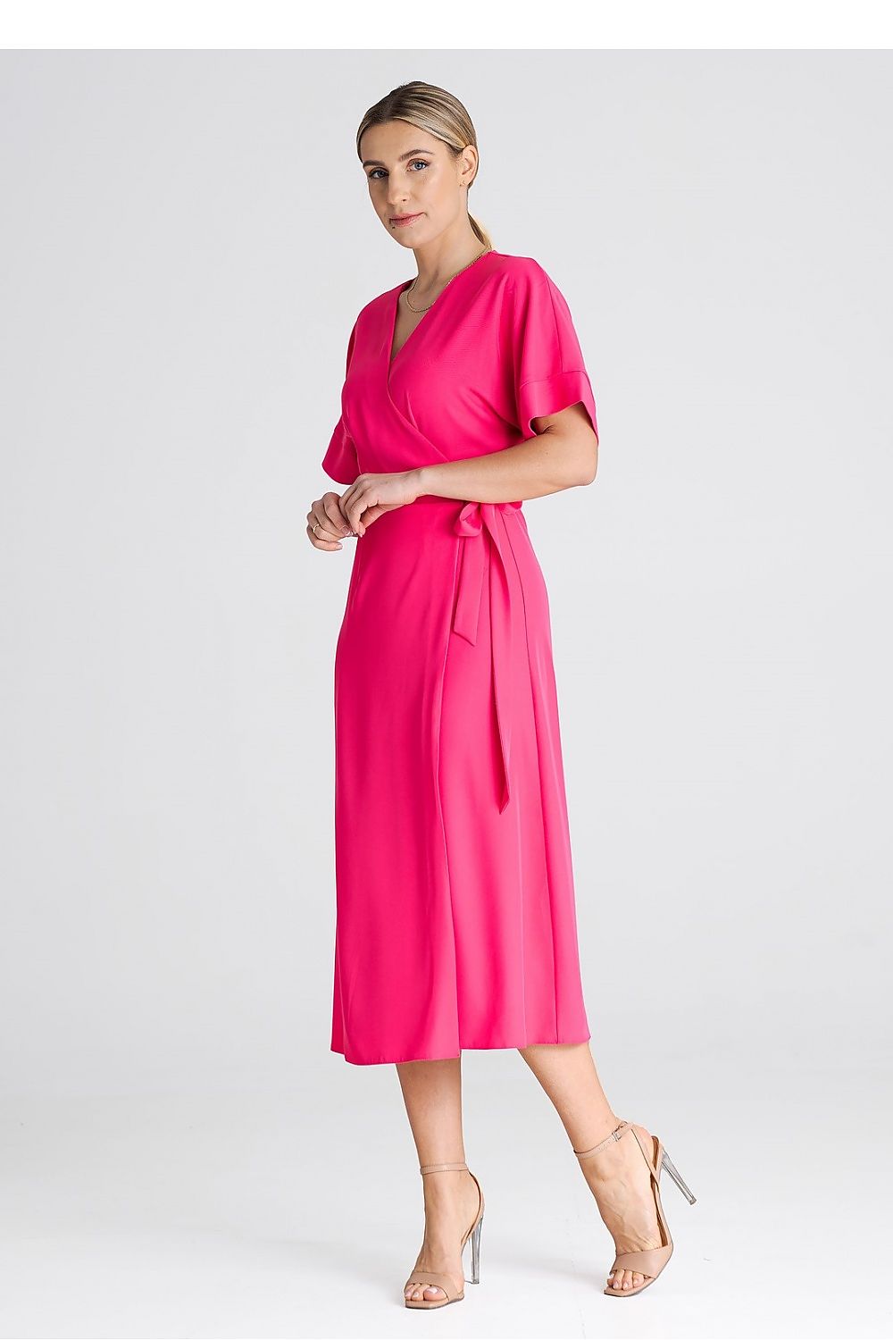 Detail view of Figl Elegant Daydress in luxurious polyester, featuring short kimono sleeves and a sophisticated waist binding.