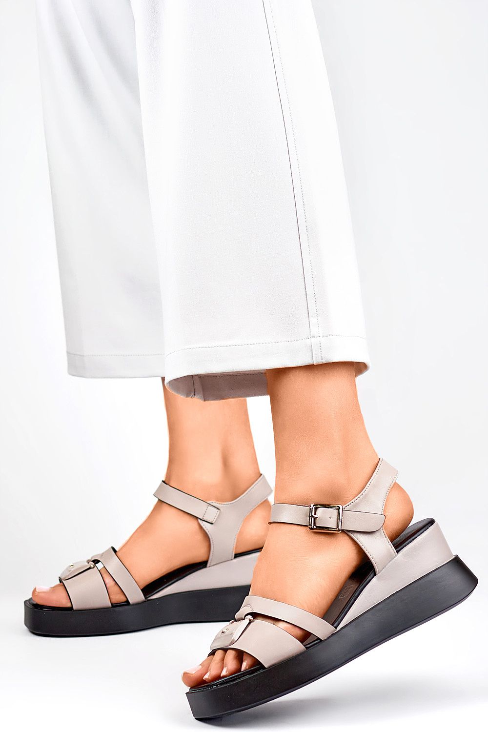 Elegant PRIMO natural leather sandals with a 6cm ankle heel, showcasing sophisticated summer footwear for comfort and style.