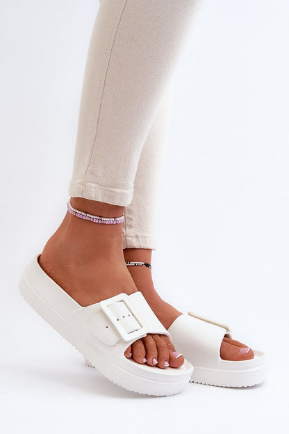 Elegant Big Star Women's Platform Flip-Flops showcasing a lightweight foam design with luxe buckle strap, perfect for stylish summer outings.