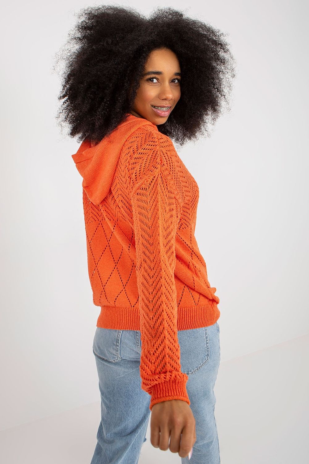 Beautifully designed casual summer sweater by Badu, highlighting a loose fit and breathable fabric for comfortable summer days.