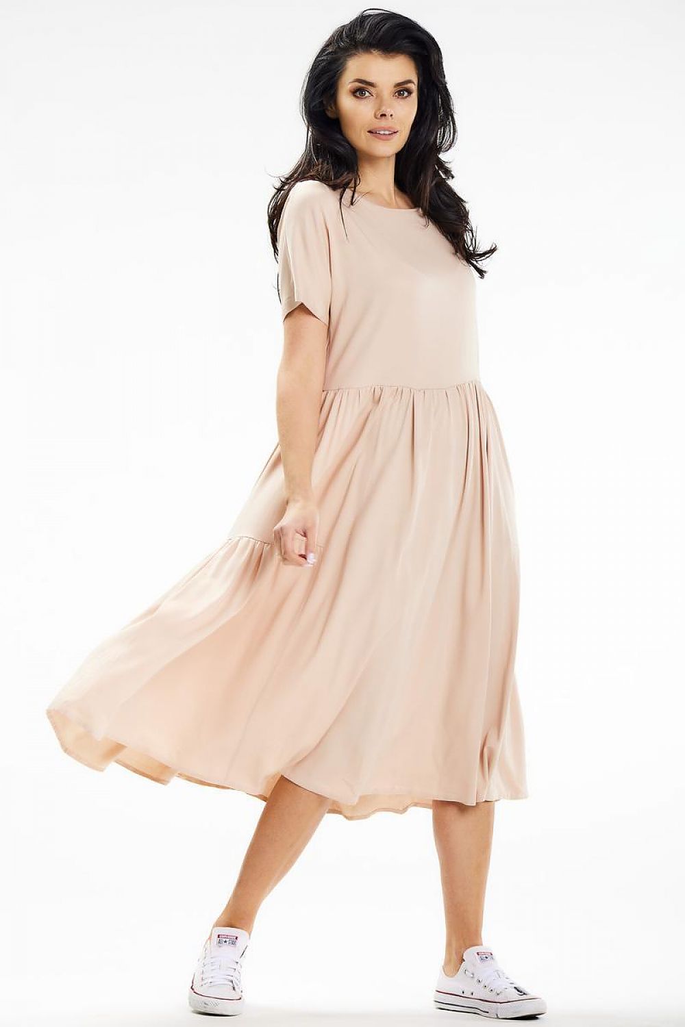 Chic and airy Awama summer midi dress in a flattering loose style, perfect for enhancing your seasonal wardrobe.