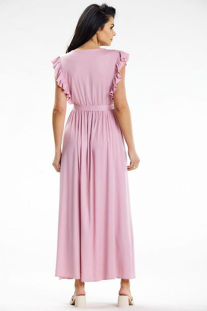 Stylish Awama maxi dress displayed elegantly, ideal for summer outings and evening events.