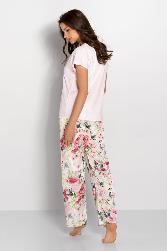 Luxury Women's Pajamas Set with Heart Neckline Blouse and Printed Pants by Momenti Per Me, showcasing elegant printed pants with a comfortable fit and stylish bow detail.