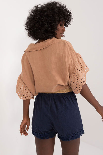 Stylish wide-leg linen-cotton shorts featuring a chic buckled belt and tassels, designed by Italy Moda for luxury casual wear.