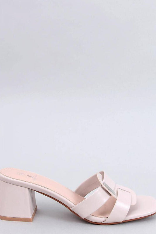 Luxurious Inello women's flip-flops featuring elegant design with a 6 cm eco-friendly leather heel, perfect for special occasions.